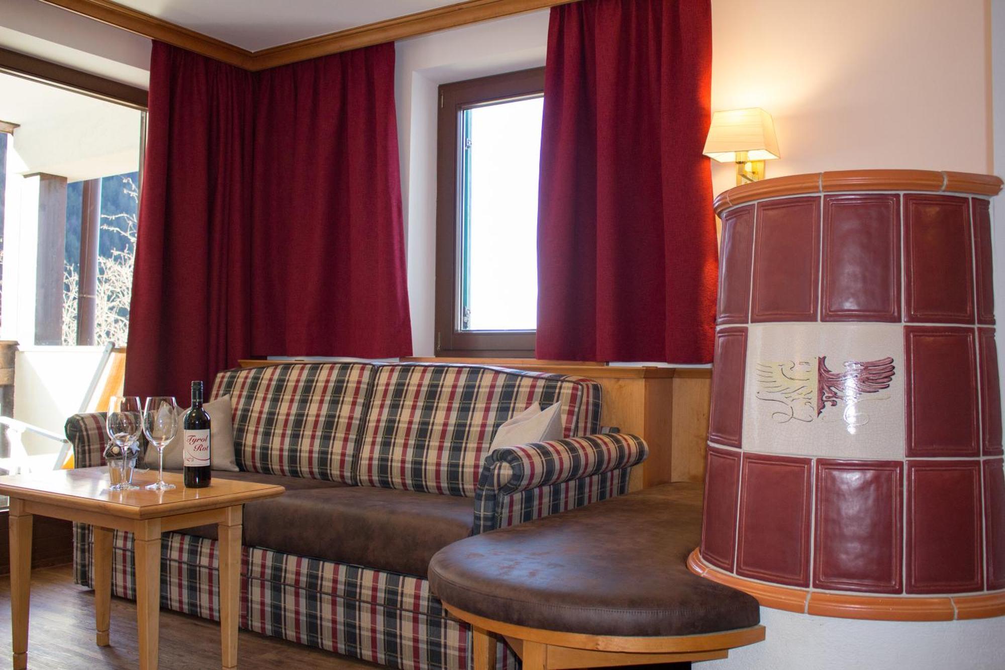 Hotel Tyrol Am Haldensee Luaran gambar