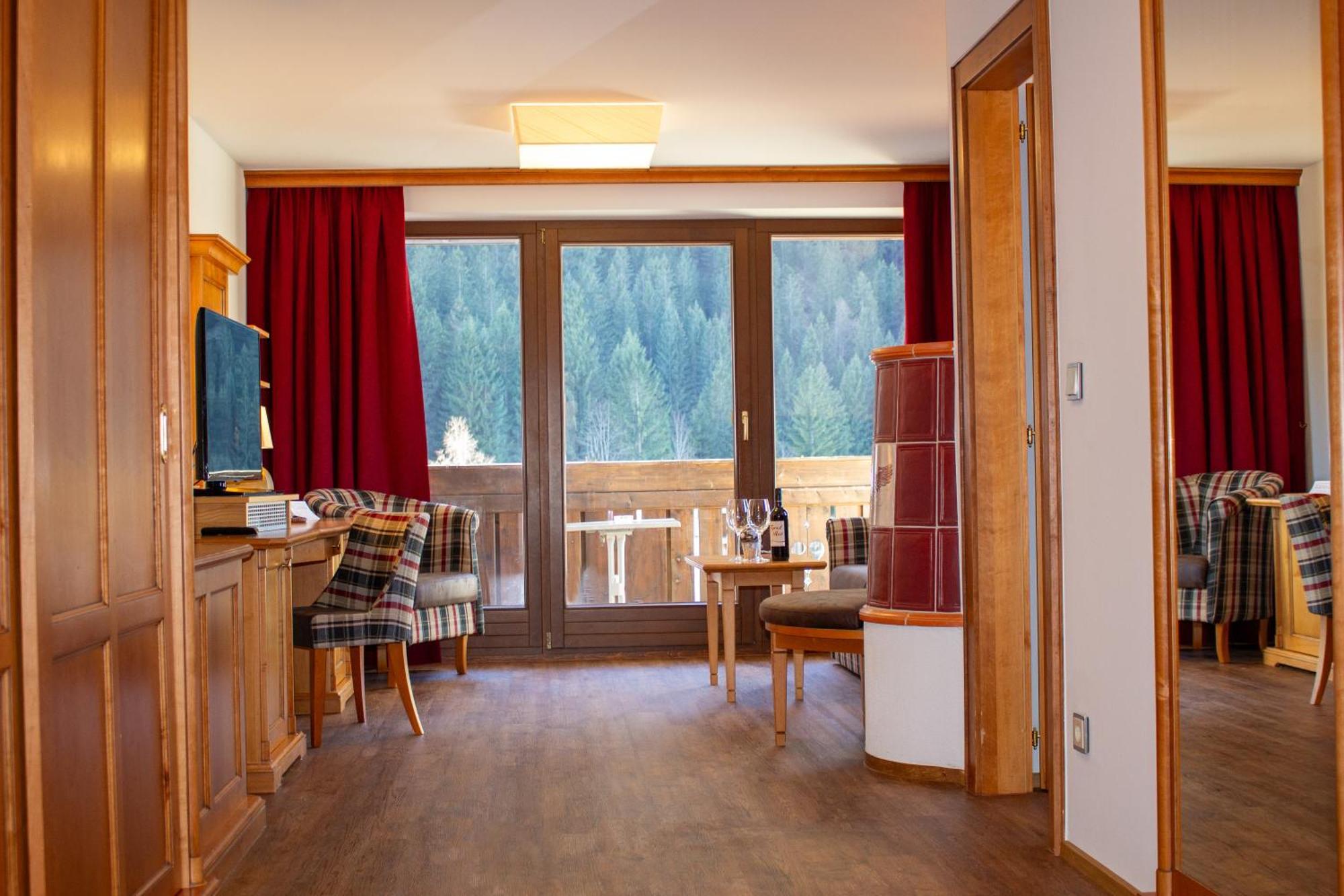 Hotel Tyrol Am Haldensee Luaran gambar