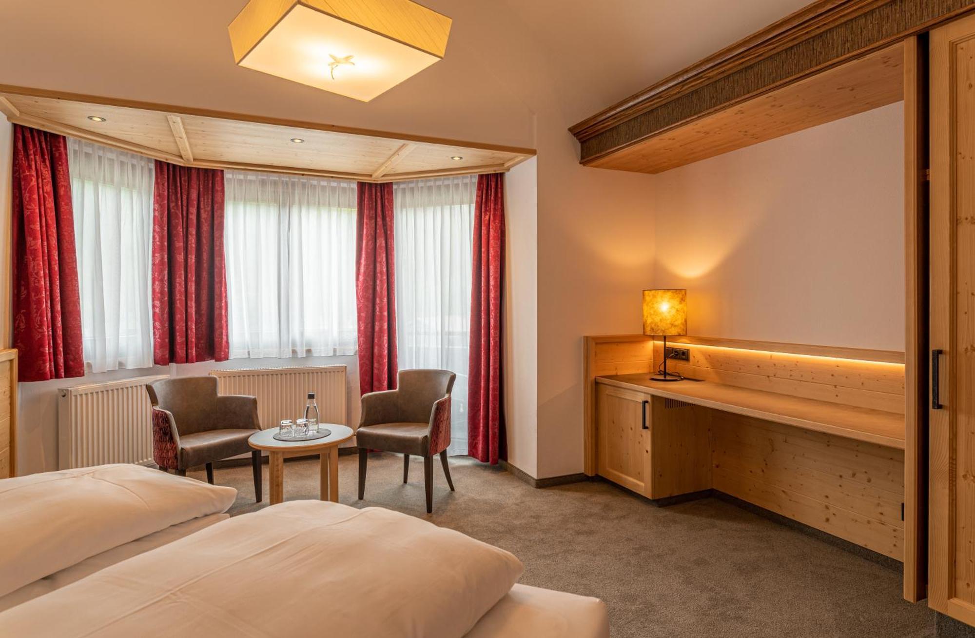 Hotel Tyrol Am Haldensee Luaran gambar